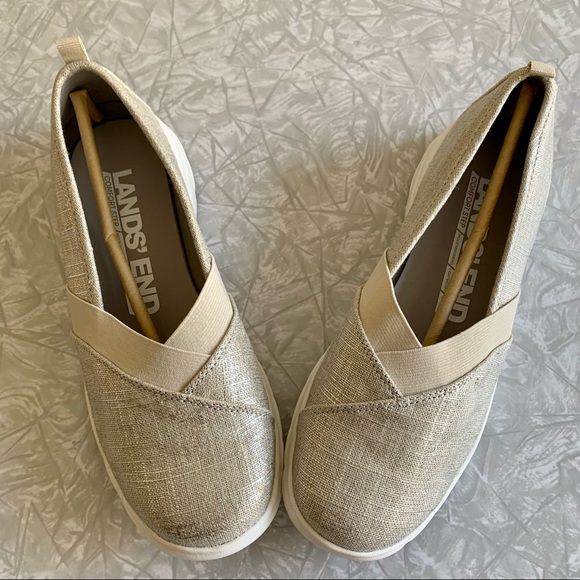 NWT Lands’ End Gatas Comfort Step Slip-On Metallic 7.5 - Picture 2 of 11